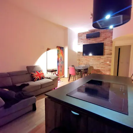30 Meters From The Lambrate M2 Citta Studi Metro Station Appartement Milaan