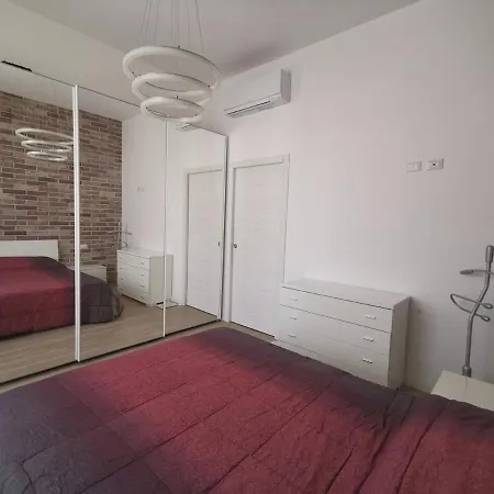 Διαμέρισμα 30 Meters From The Lambrate M2 Citta Studi Metro Station Μιλάνο