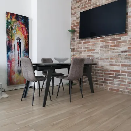 30 Meters From The Lambrate M2 Citta Studi Metro Station Appartement *
